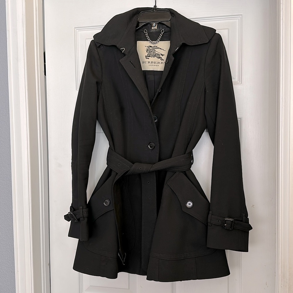 Authentic Burberry Short Black Trench